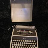 80s typewriter brand Litton model royal 200