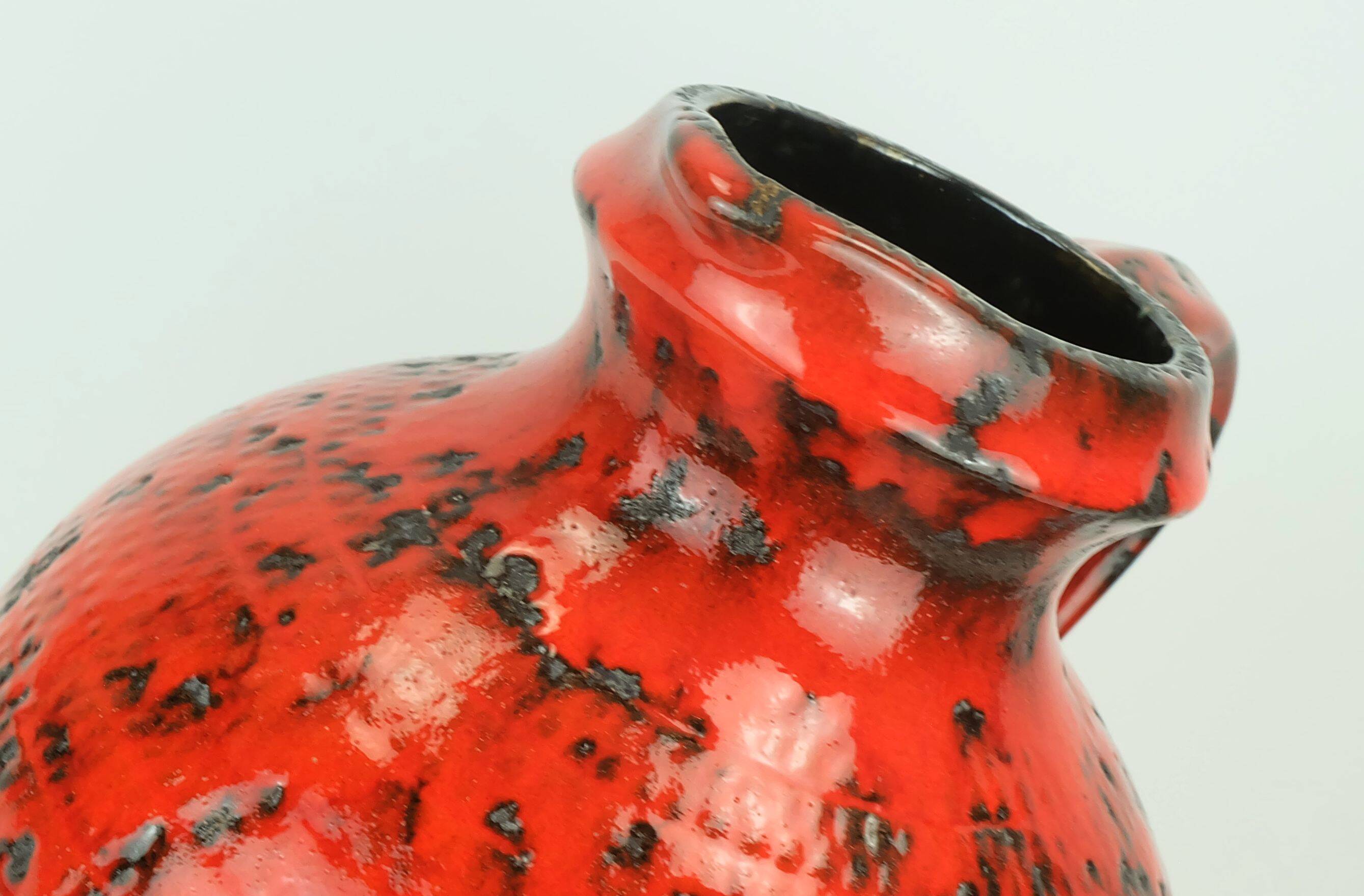 large 1960's VASE fohr-keramik model 490-30 black red relief decor fat lava