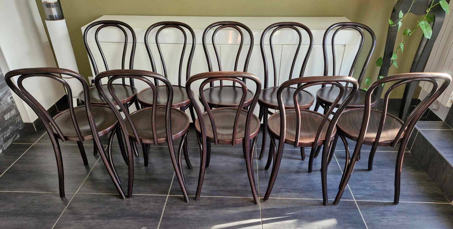 Series of 10 bistro chairs