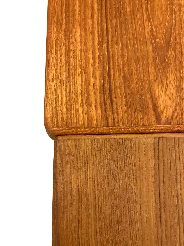 Vintage extendable dining table made in the 60s