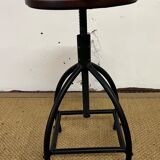 Industrial screw stool