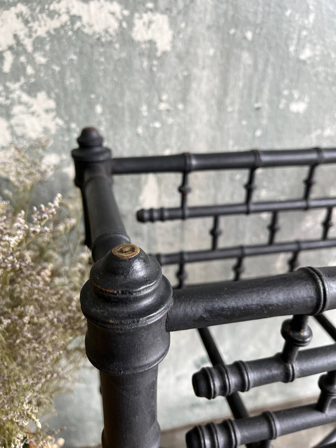 Napoleon III planter