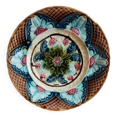 Majolica barbotine plate, French