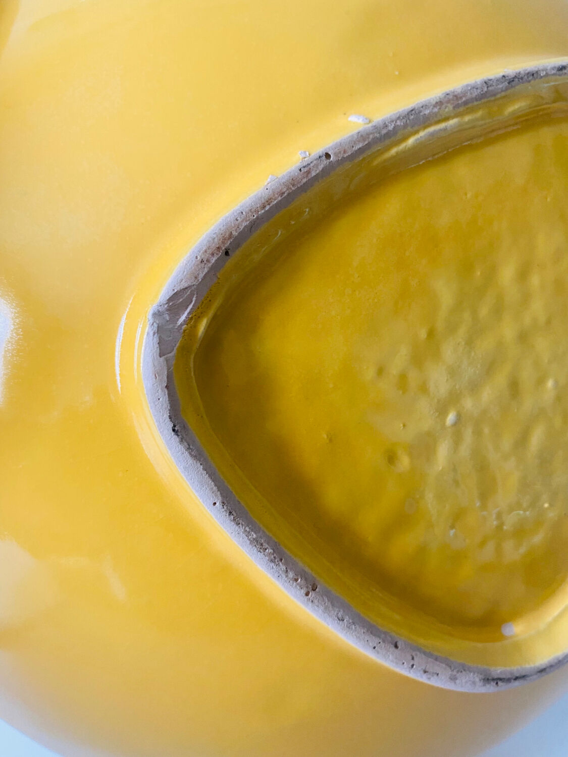 Empty ceramic pocket 50