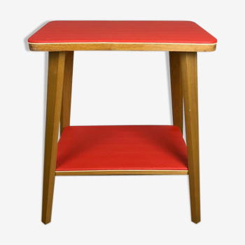 Desserte bois et vinyle rouge scandinave