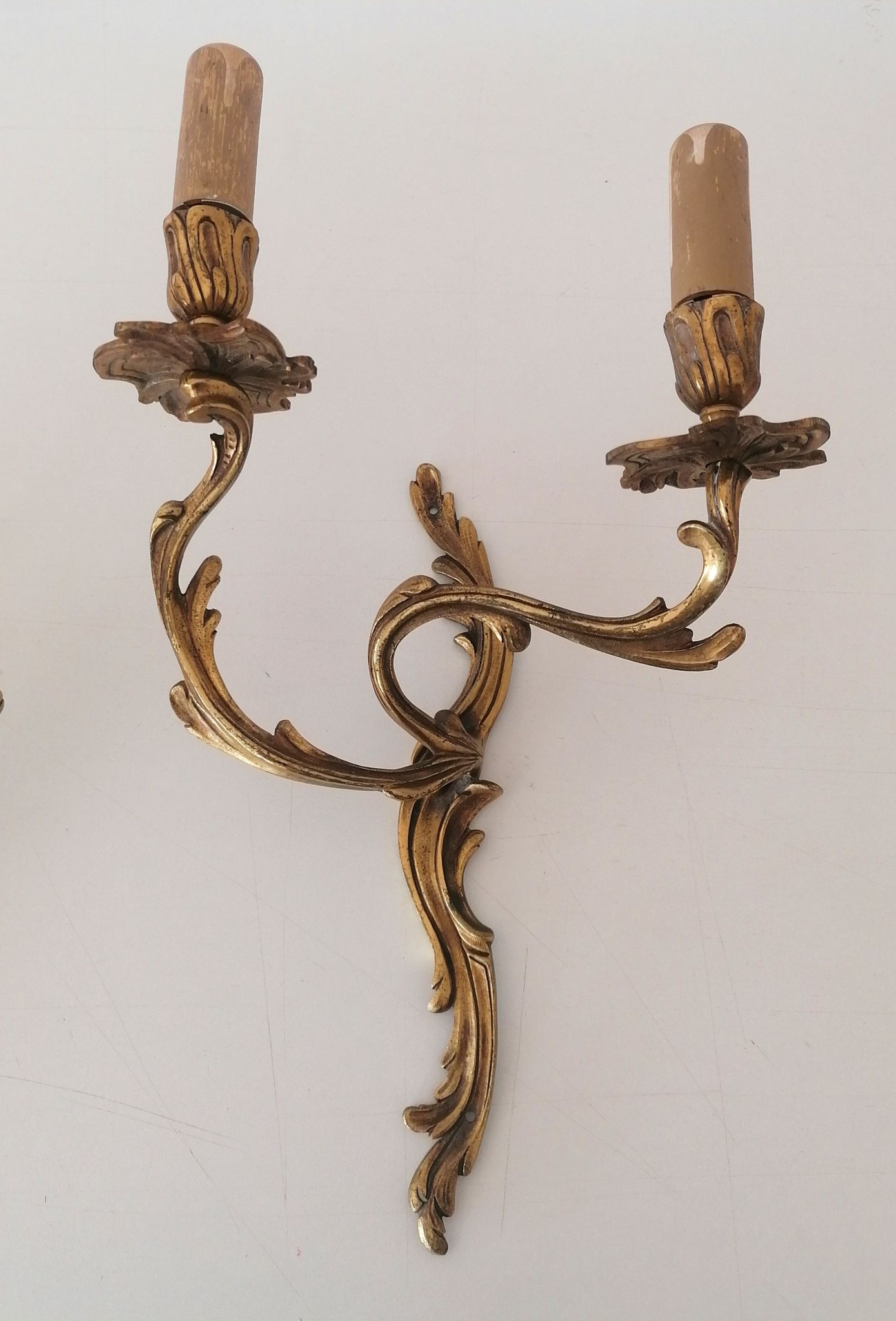 Pair of bronze wall appliques, Louis XV, signed RR