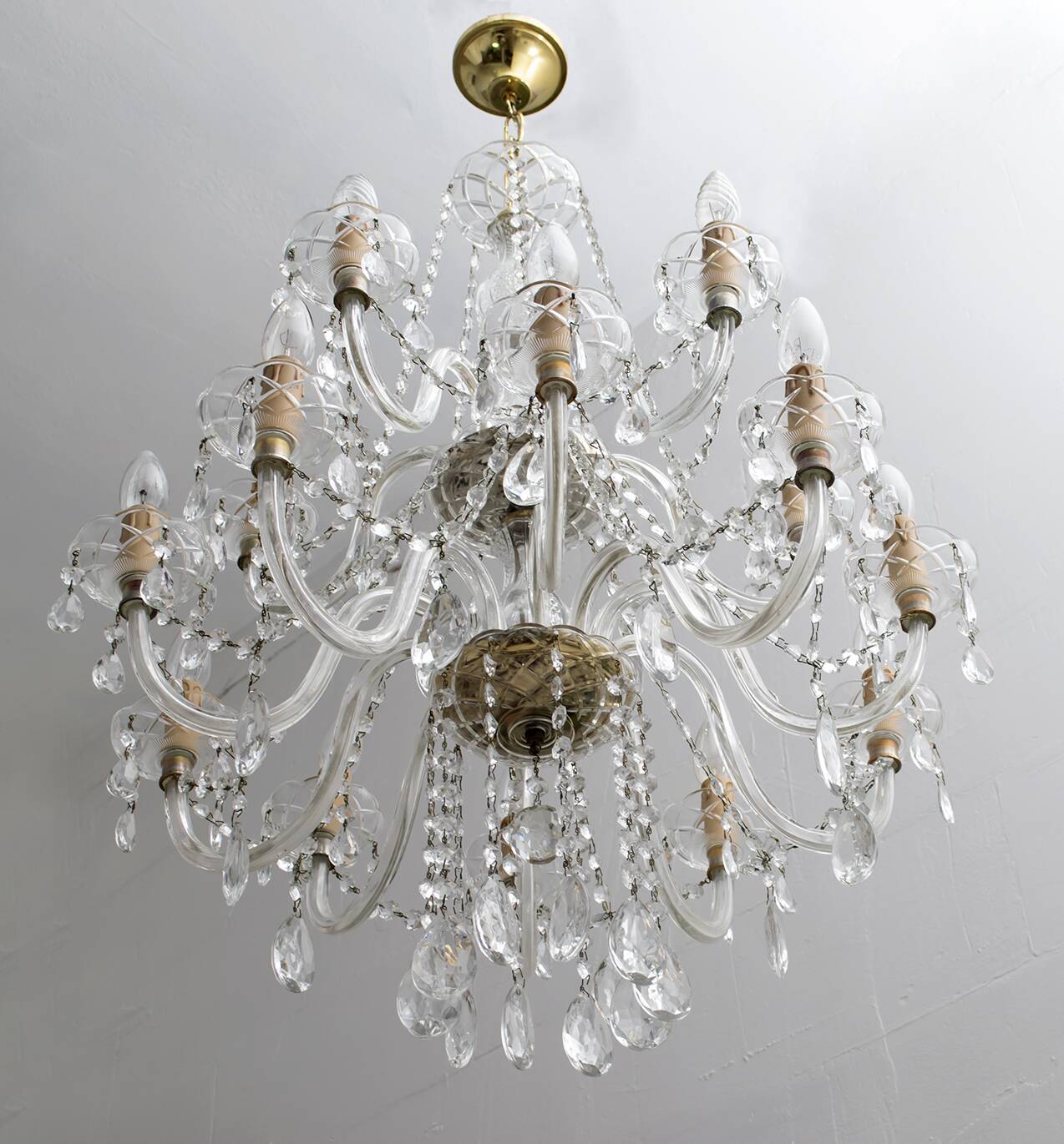 Maria Theresa Mid-Century Modern Italian 15-Light Crystal Chandelier, 1950s