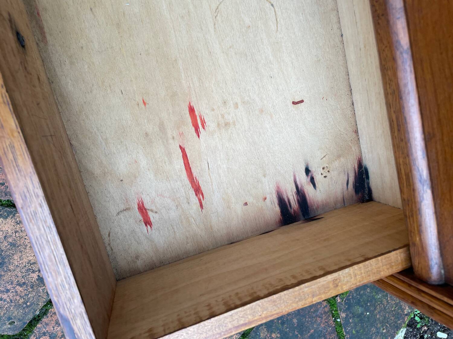 Vintage chest of drawers