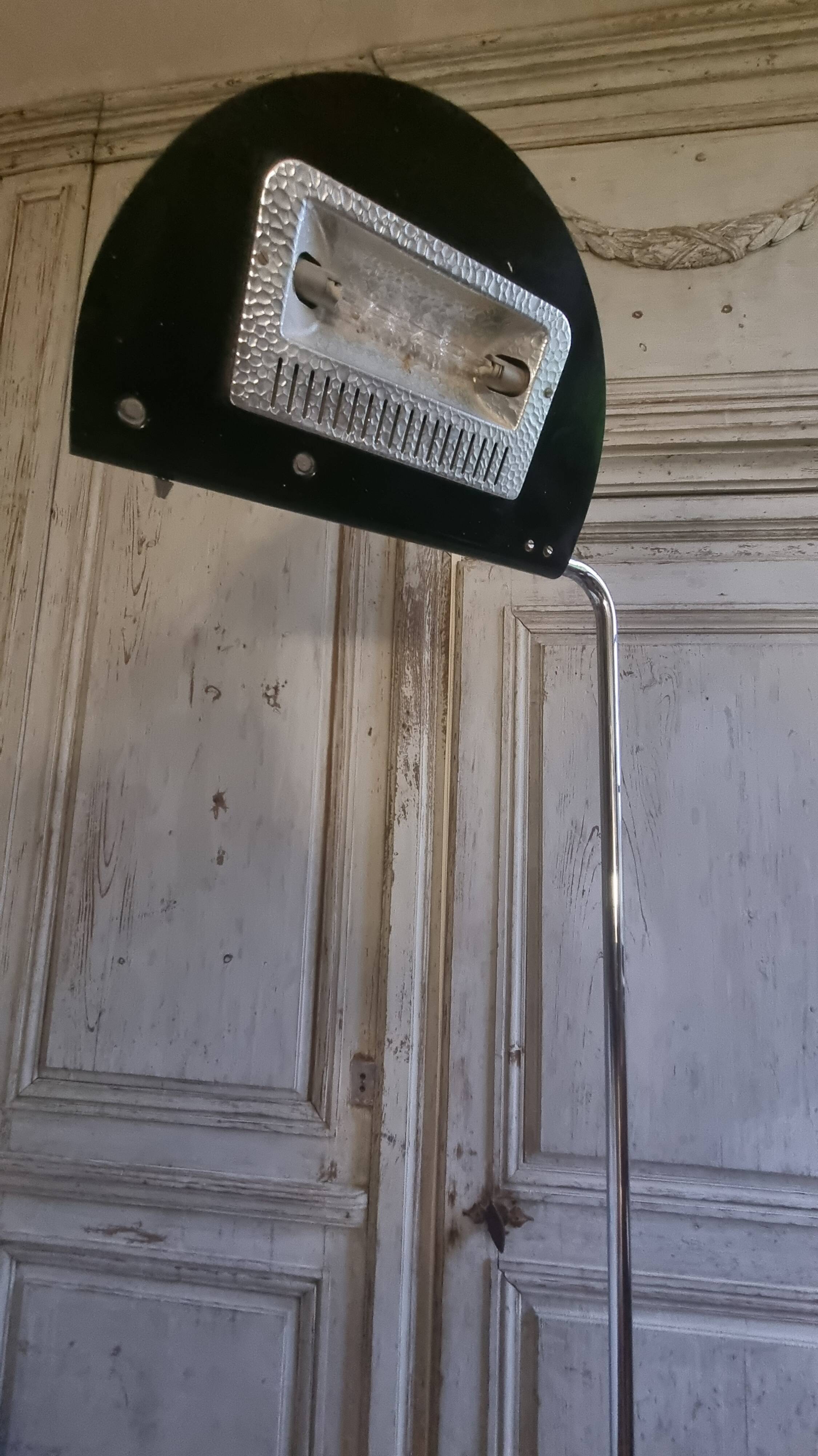 Mezzaluna floor lamp, 1970