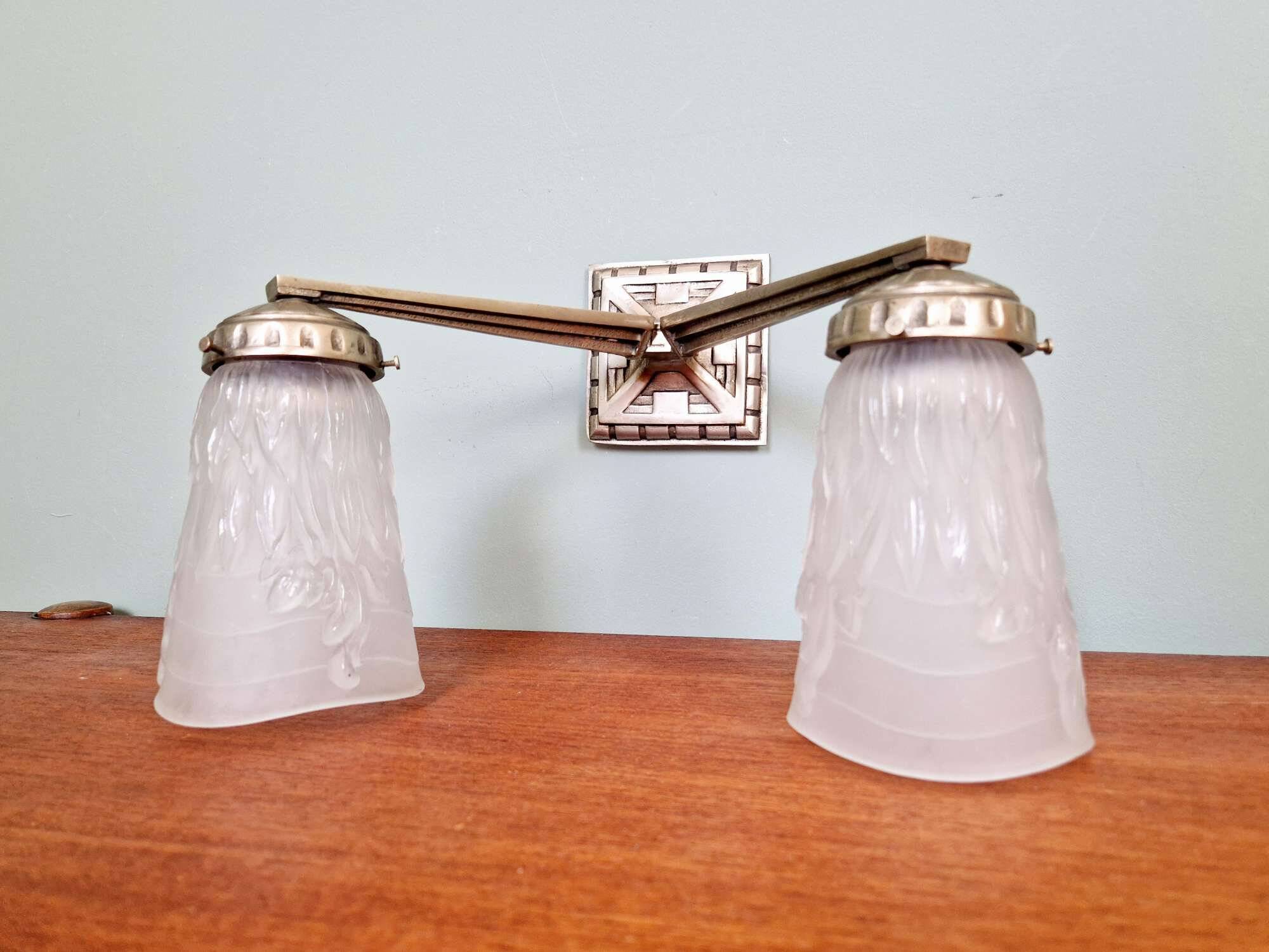 Art Deco double wall light in nickel-plated bronze, Lustrerie Bruxelloise, 1920-30