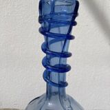 Vase soliflore en verre soufflé bleu