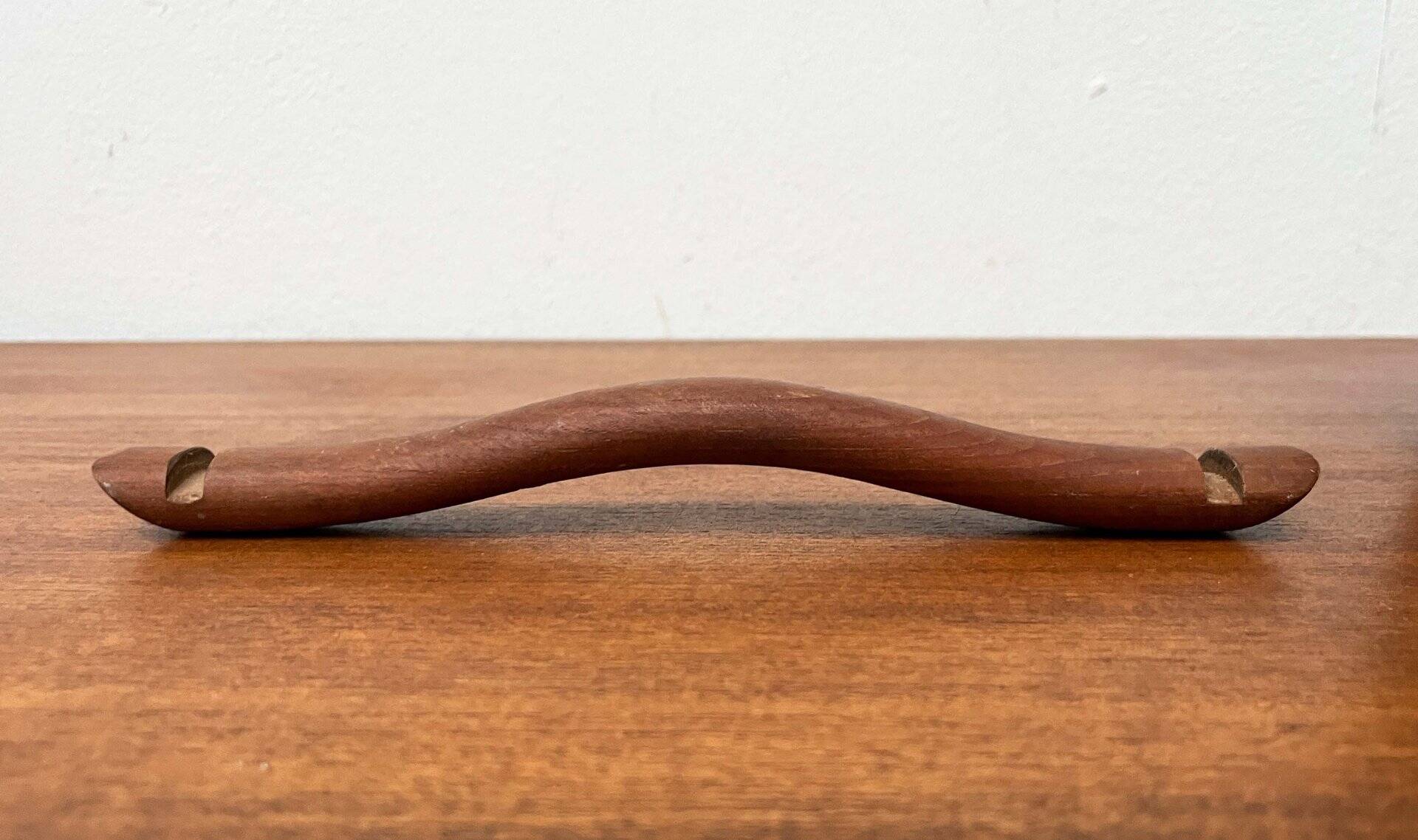 Black enamelled cast iron pot with a teak handle in mid-century style by Timo Sarpaneva for Rosenlew of Finland, 1960s.