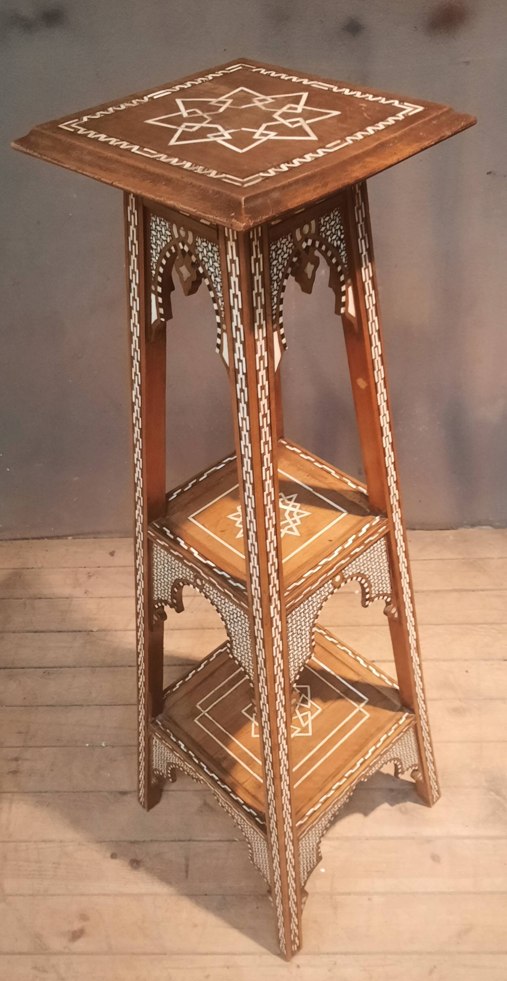 Eastern wooden and mother-of-pearl seat