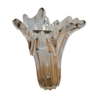 Vase en cristal pincé