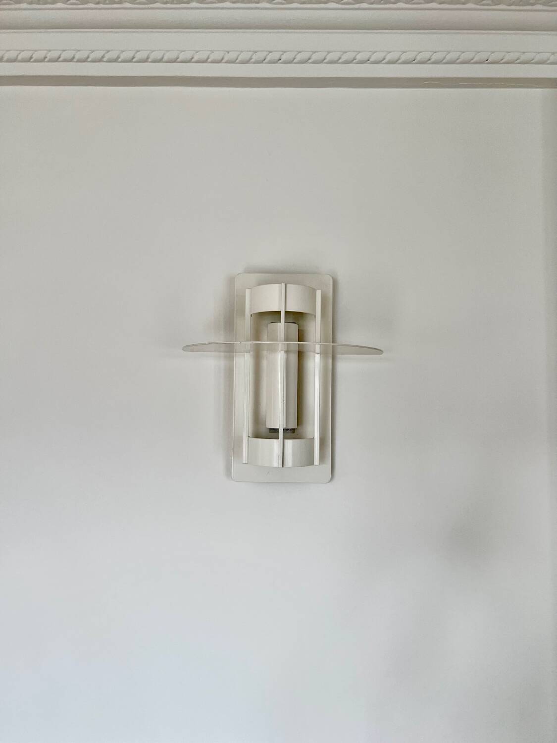 Louis Poulsen “Saturn” wall light