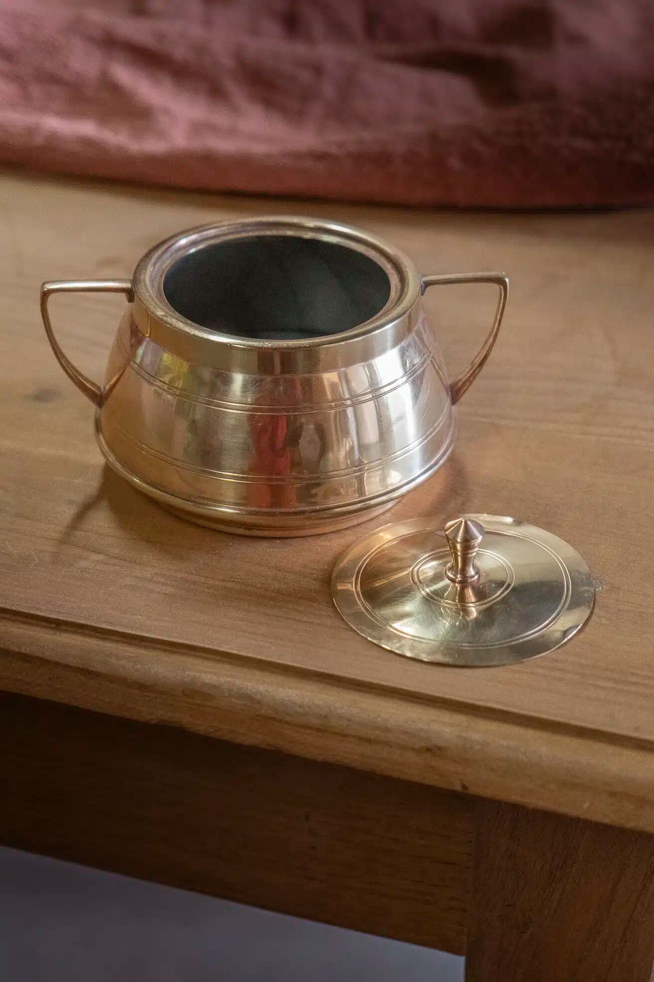Small pot with brass lid "Berthe"