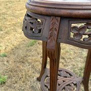 Guéridon or side table from the 1930s.