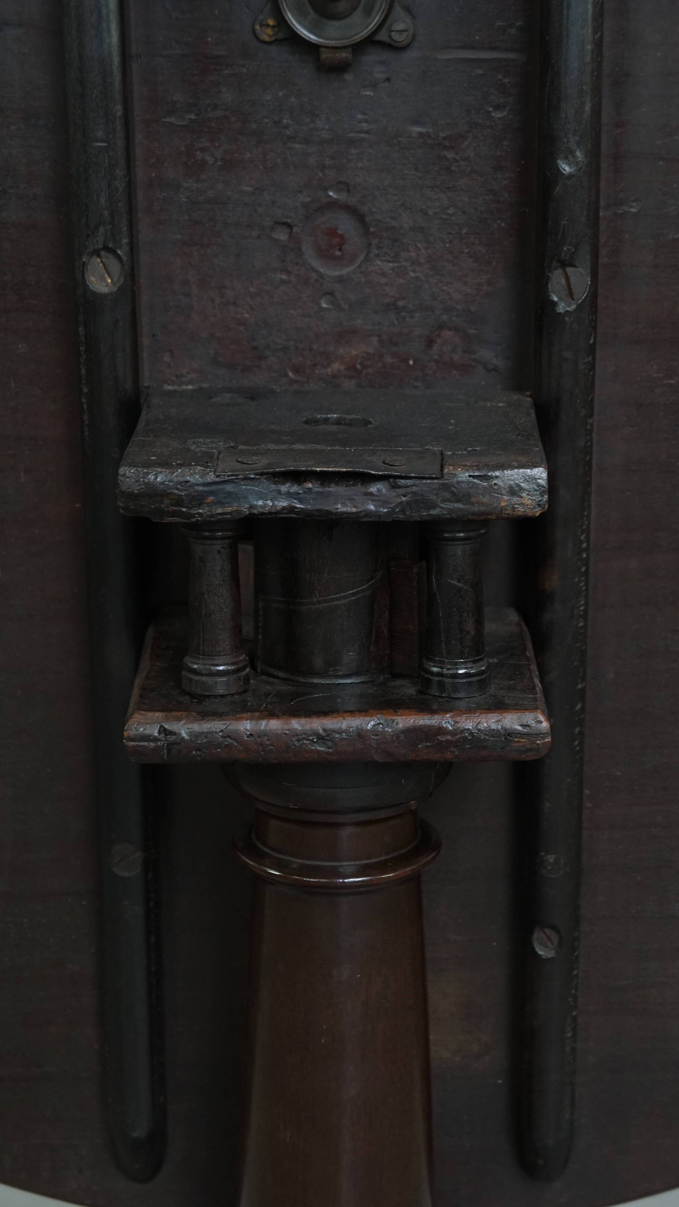 Table pivotante et inclinable en forme de cage à oiseaux, style anglais, du XVIIIe siècle