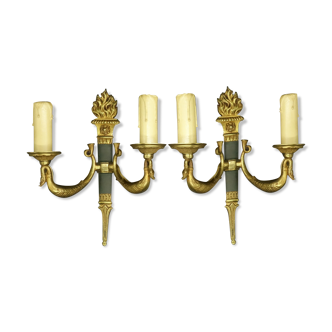 Paire d'appliques aux flambeaux et cygnes, style Empire