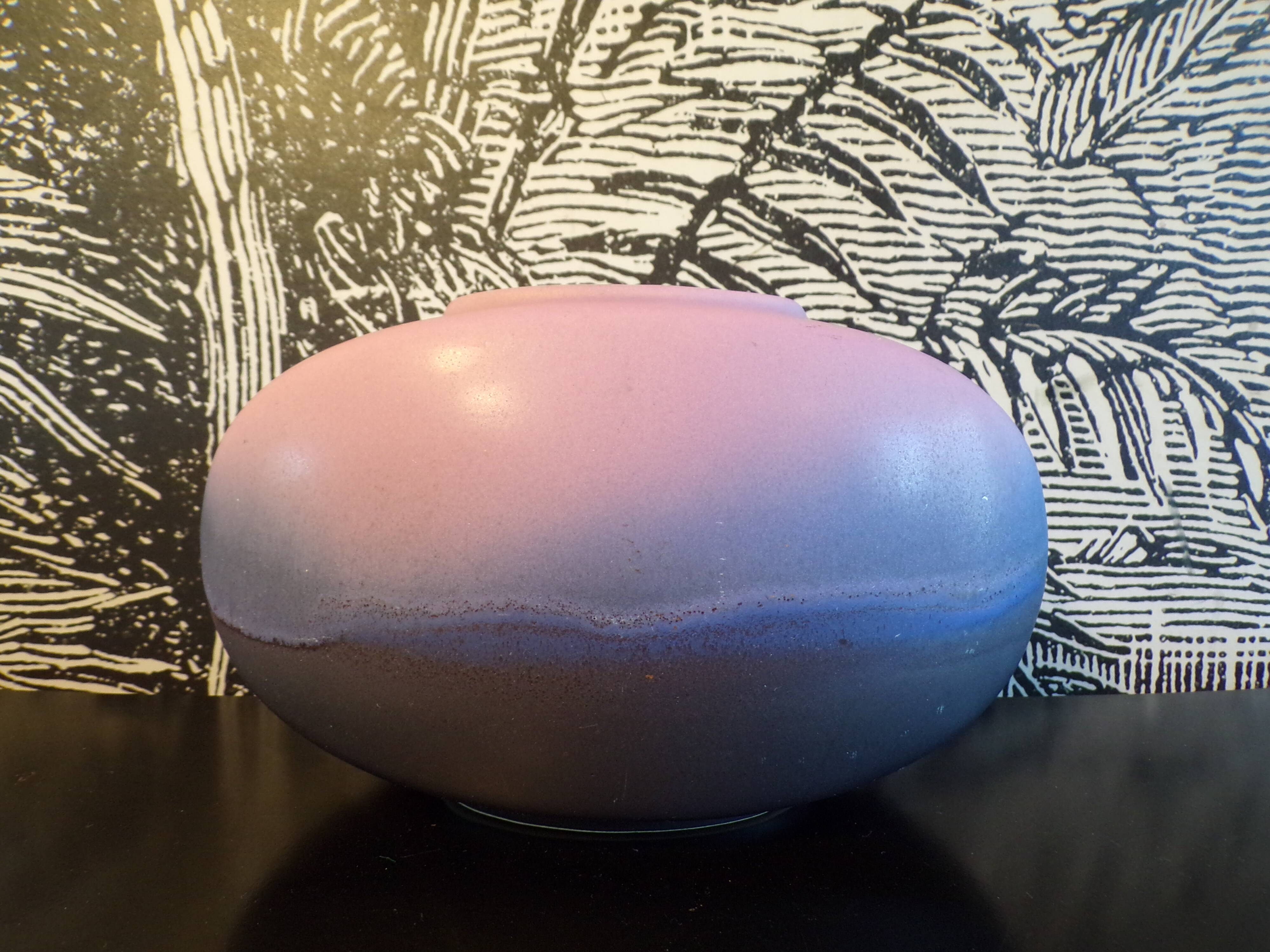 Bay 690-15 ball vase