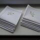 12 serviettes de table a broderies de fleurs 42 x 38 en lin