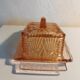 Beurrier en verre rose