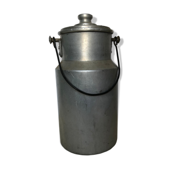 Aluminium milk pot