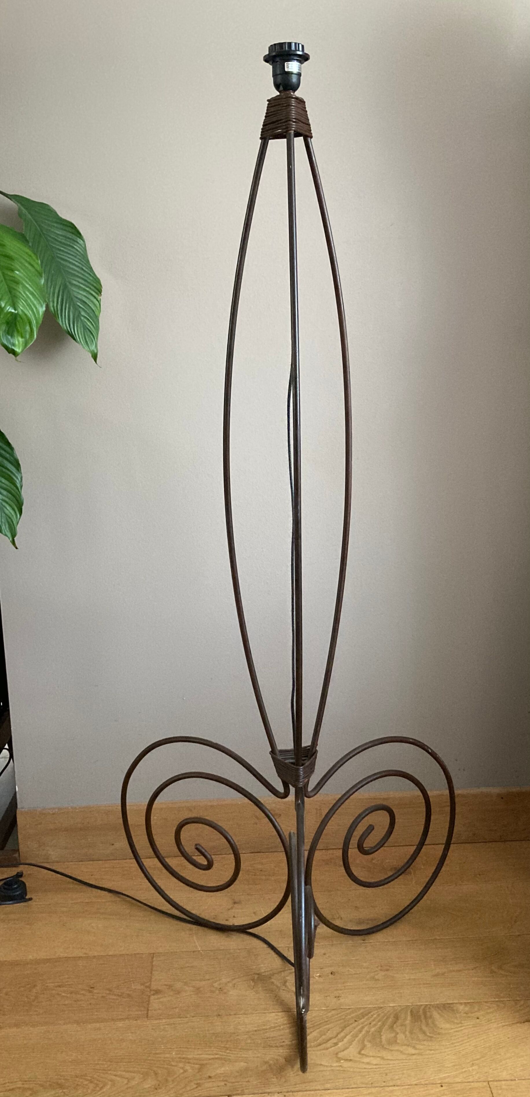 Pescatore wrought iron lamppost of the 80