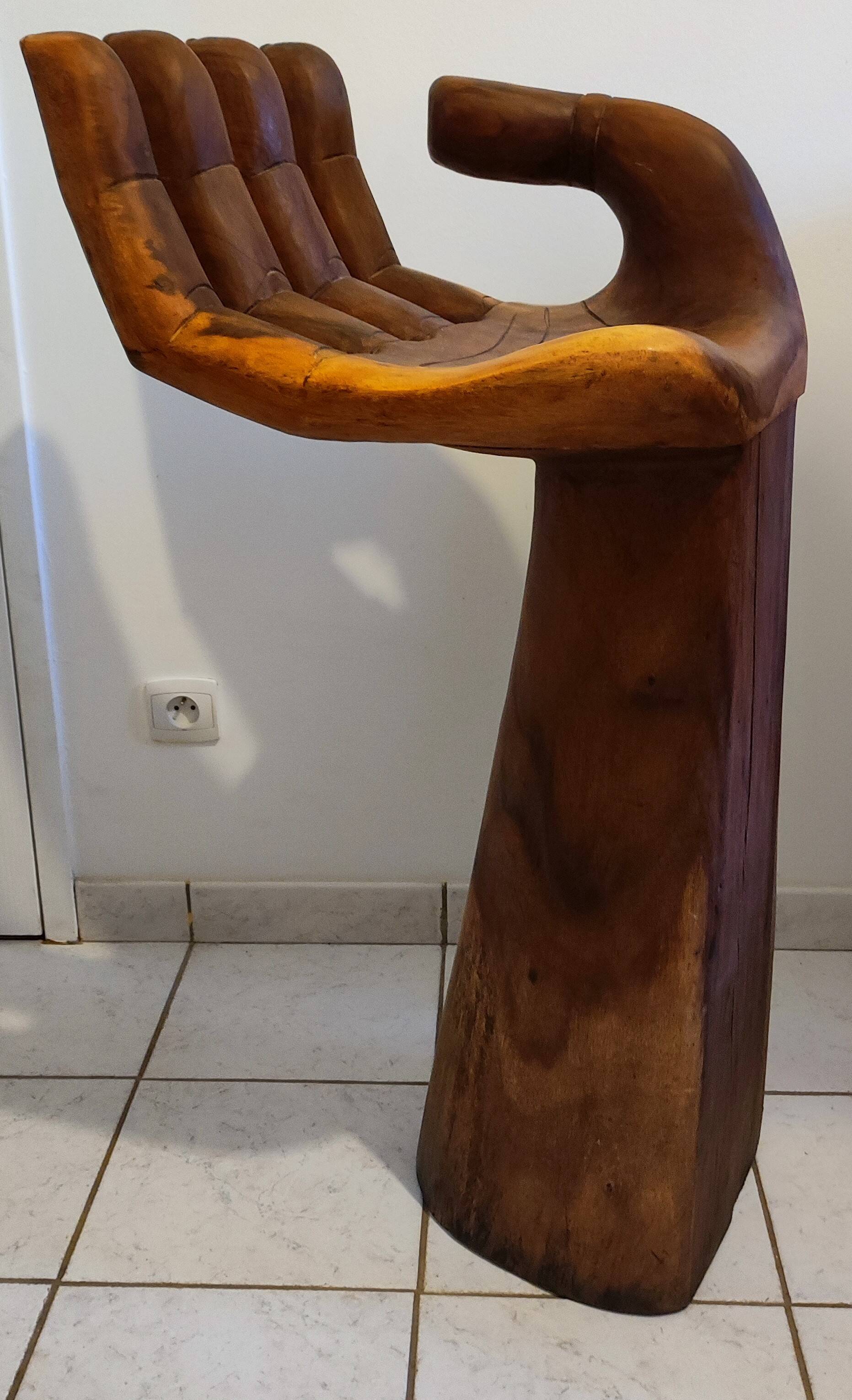Chaise main (haute) bois exotique massif, vers 1970
