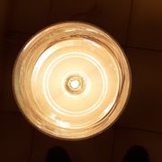 Lampe vintage laiton et opaline blanche