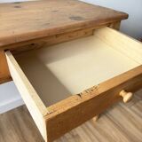 Farmhouse table with 2 large drawers