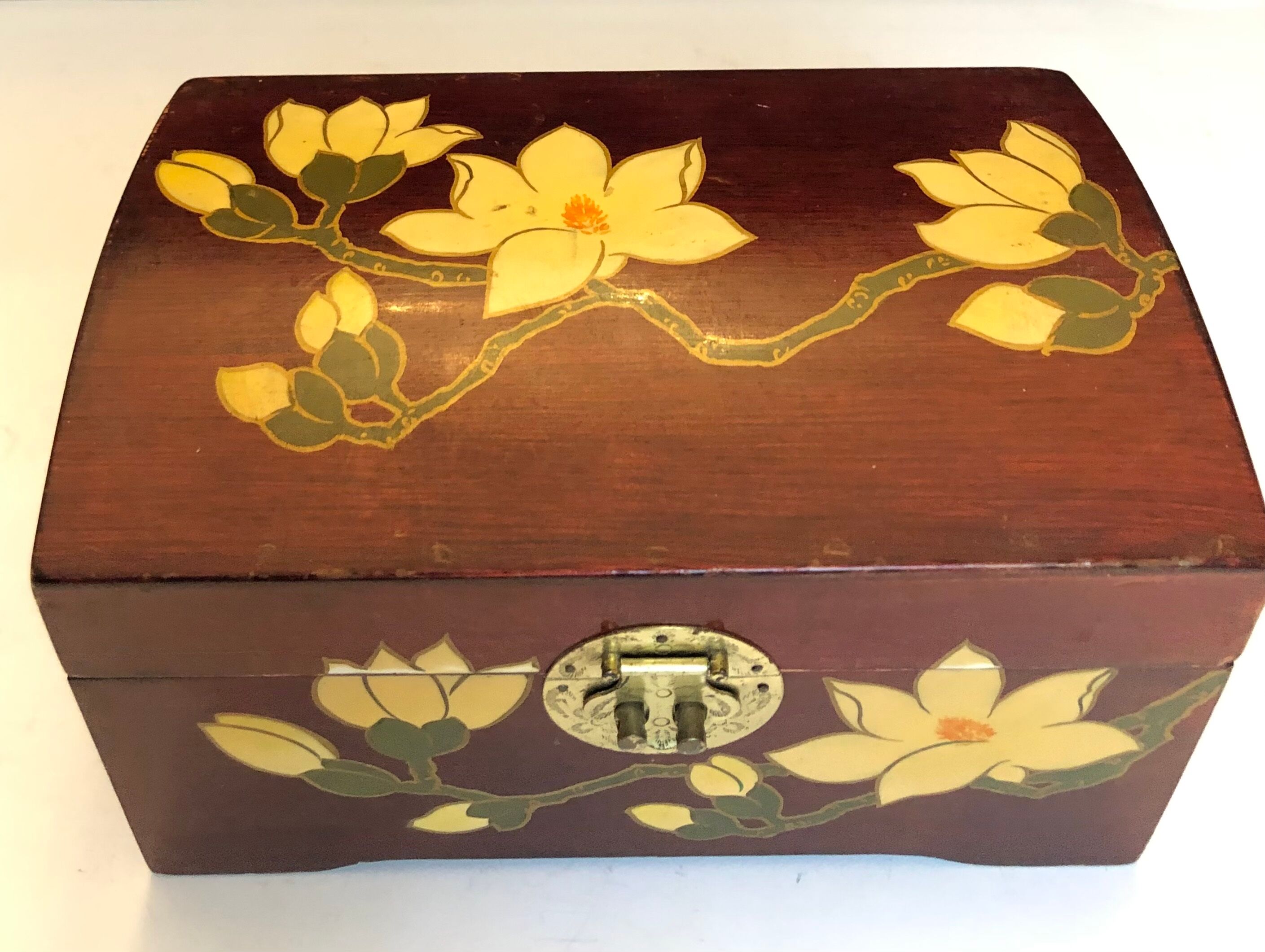 Lacquered wooden jewelry box