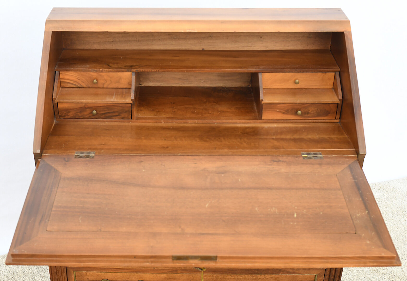 Louis XVI style slope office