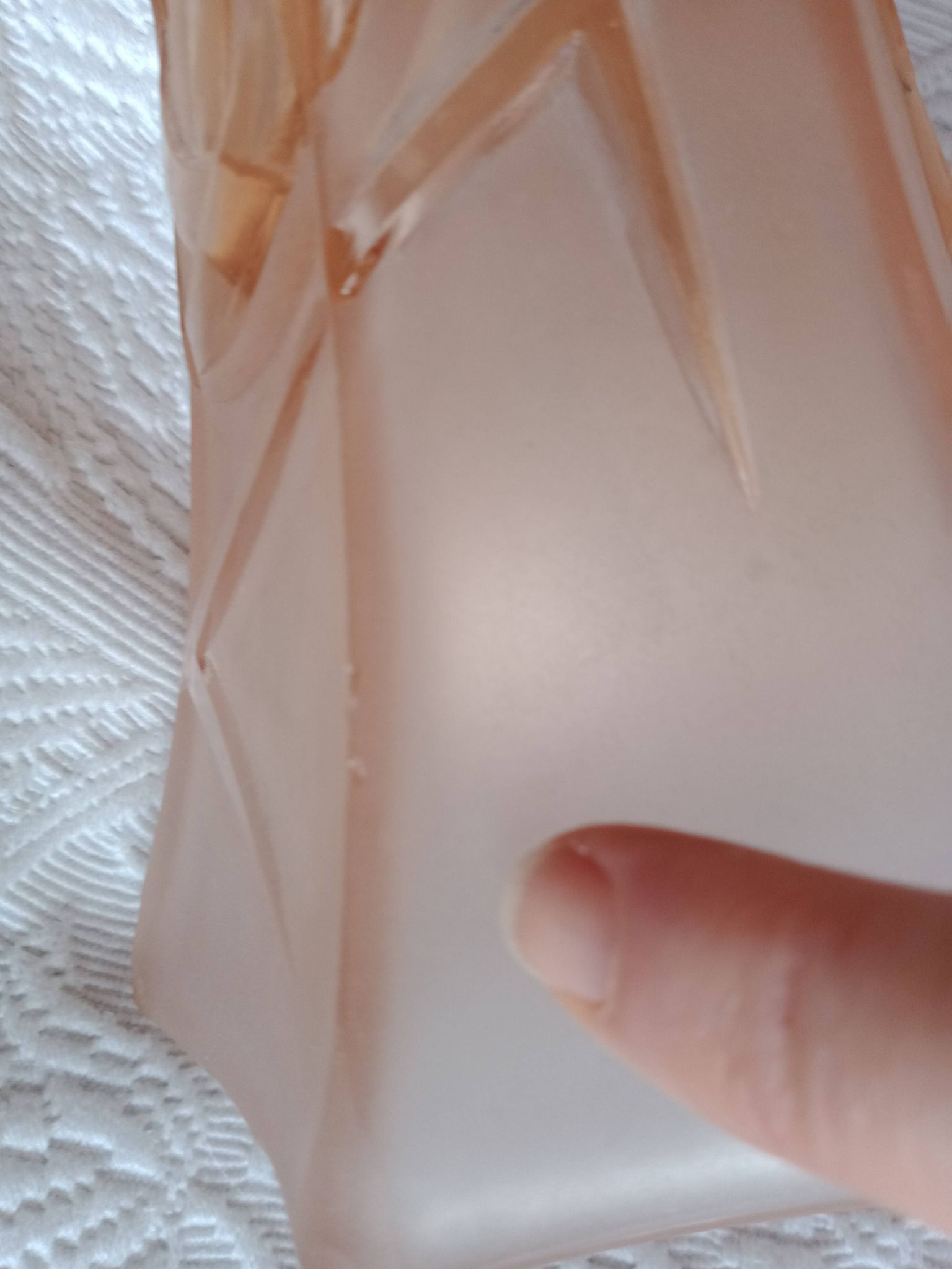 Tulipe en cloche - verre rose mat décor géométrique clair