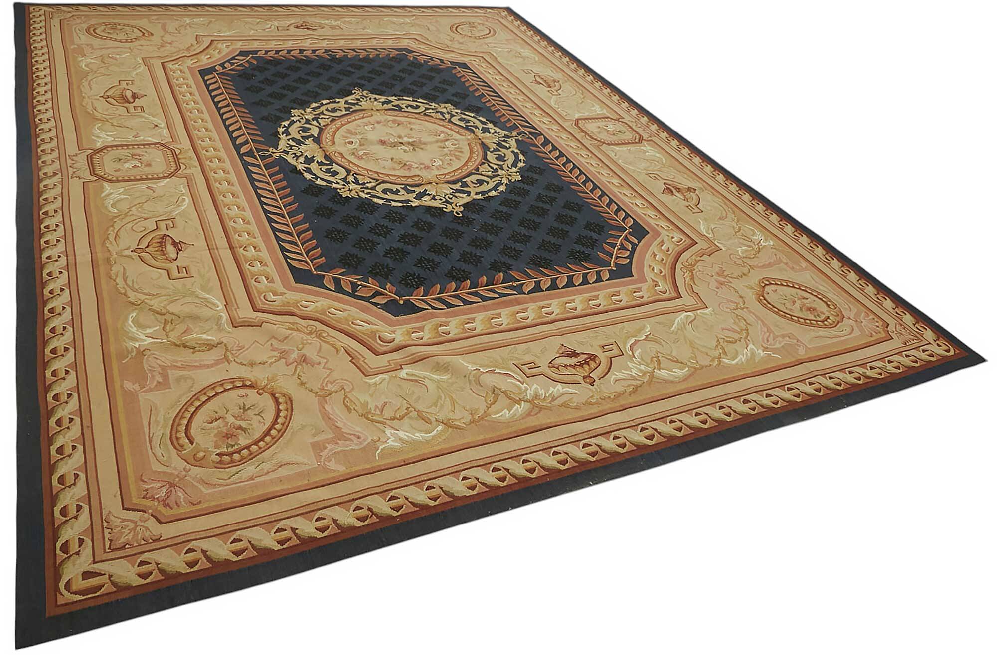 Handmade European Vintage Aubusson Kilim 274 cm x 375 cm