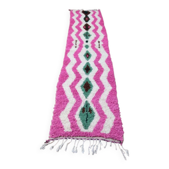 Moroccan Berber hallway rug in pink and ecru – 295 x 68 cm