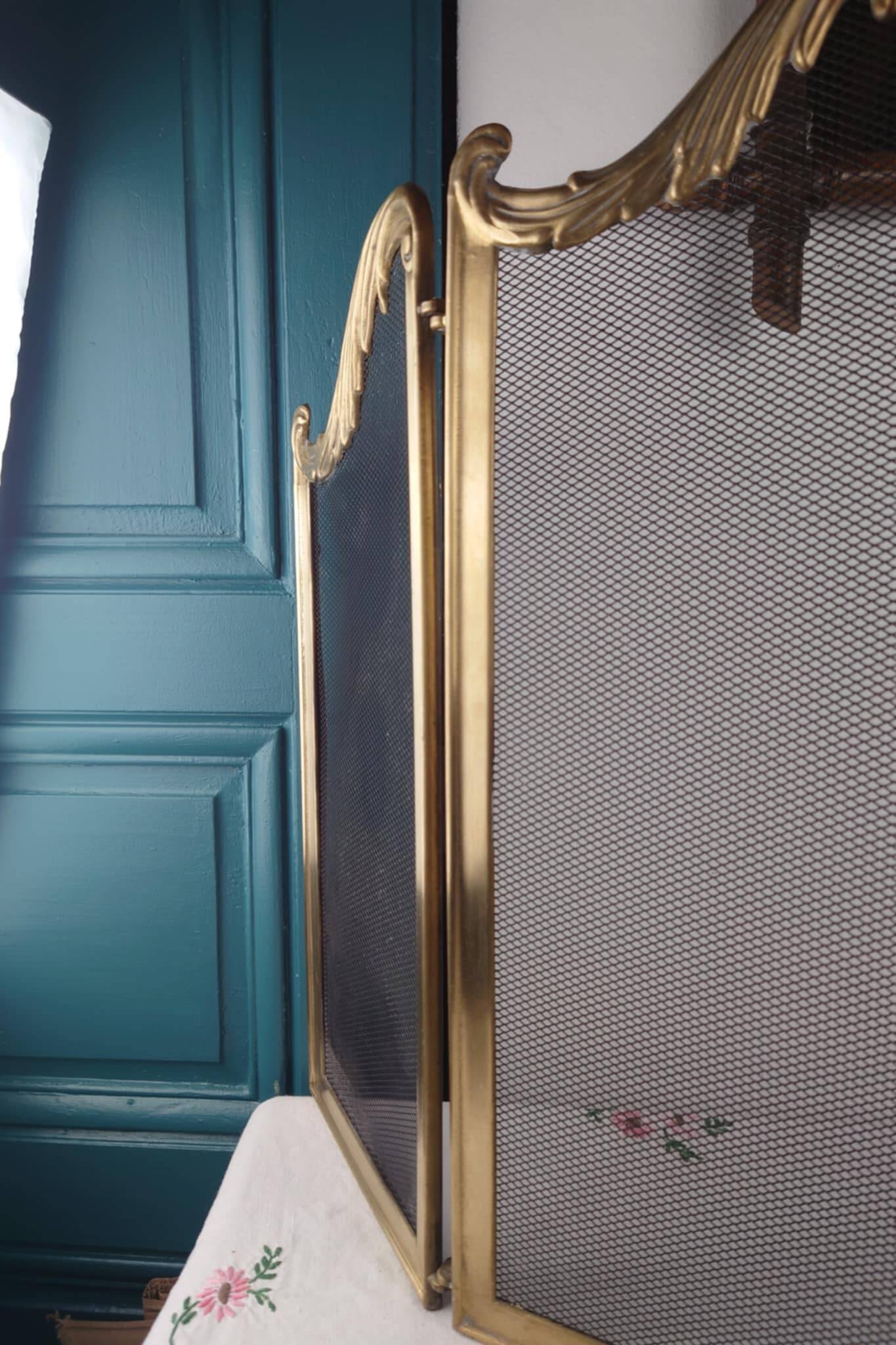 Antique Brass Fire Screen, Louis XV Style, L 83 cm / H 55 cm