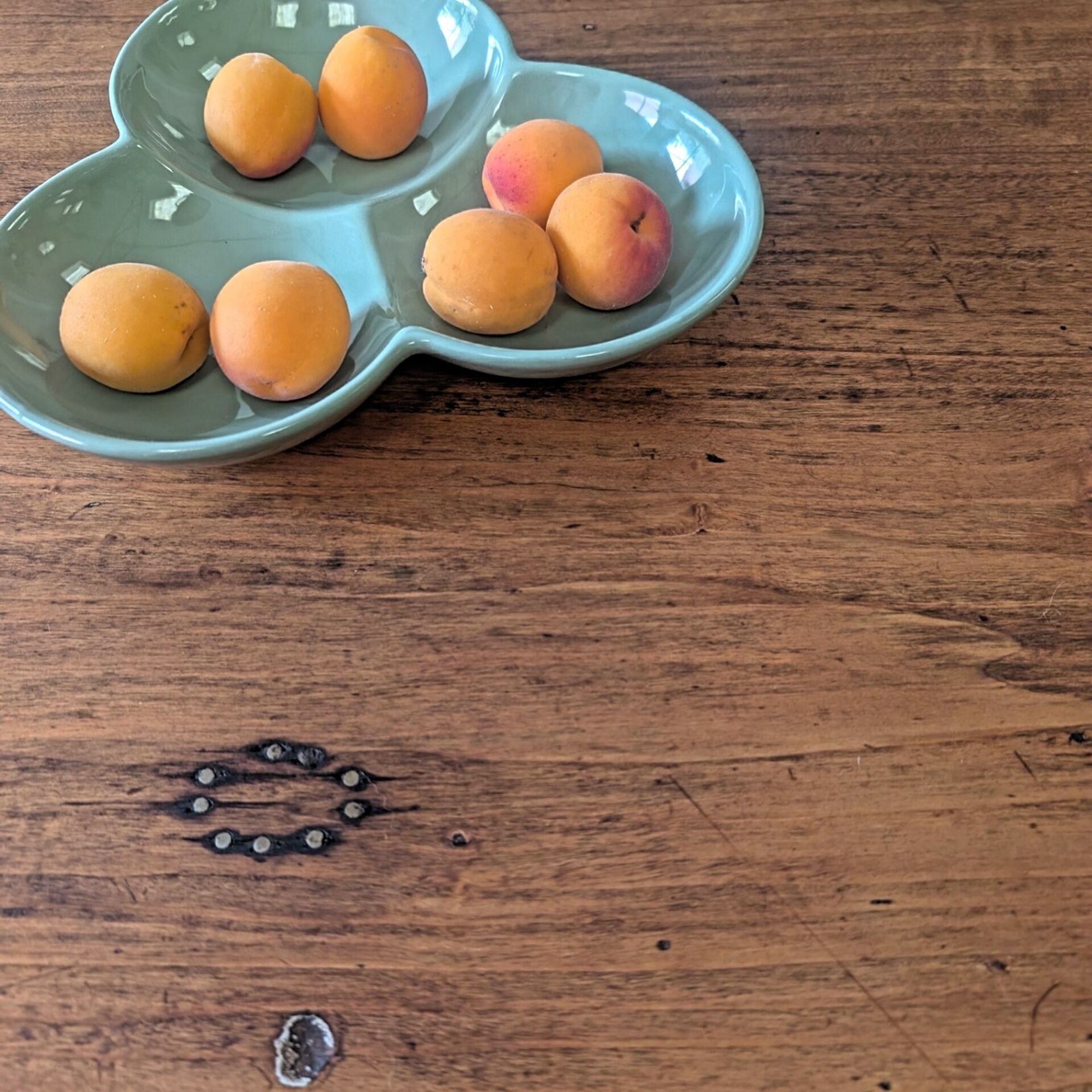 Grande table basse de ferme