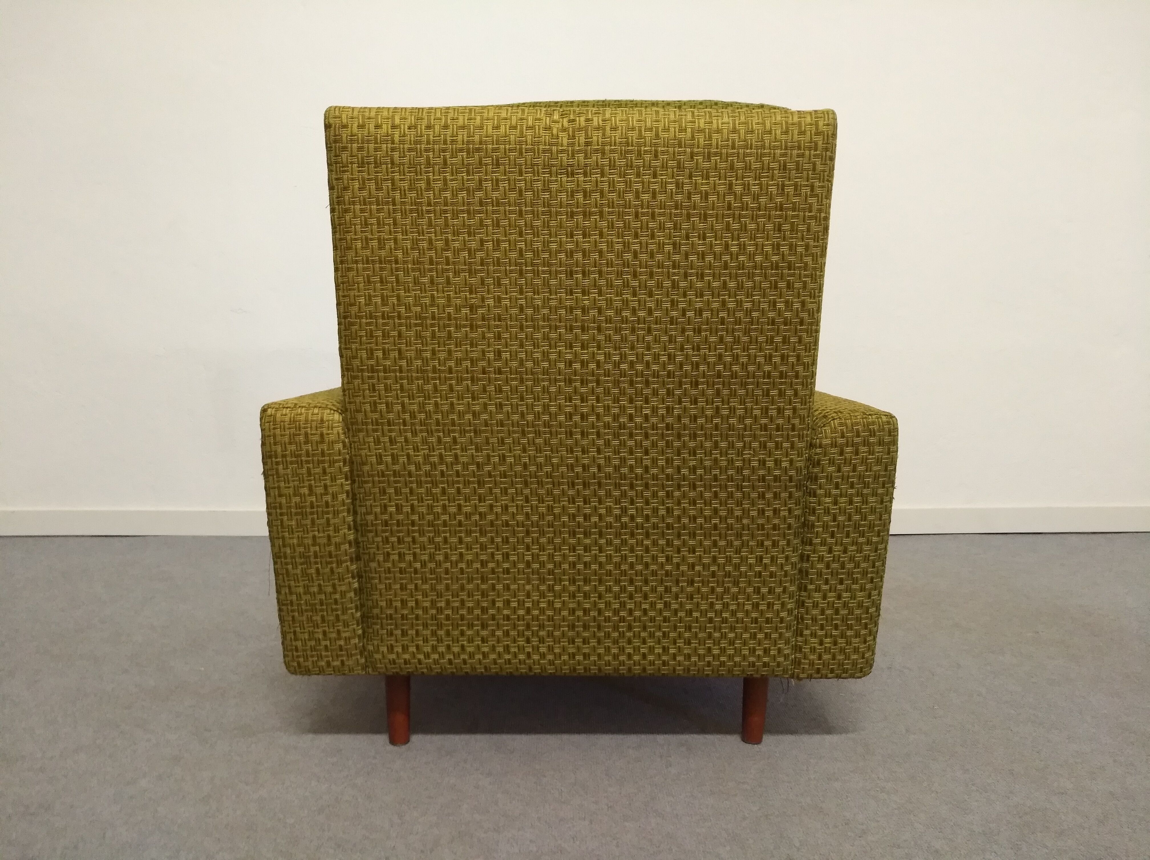 Pair of Italian armchairs from the 50s/60s