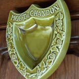 Ashtray coat of arms moet and chandon in ceramic, proceram aubagne france, signed