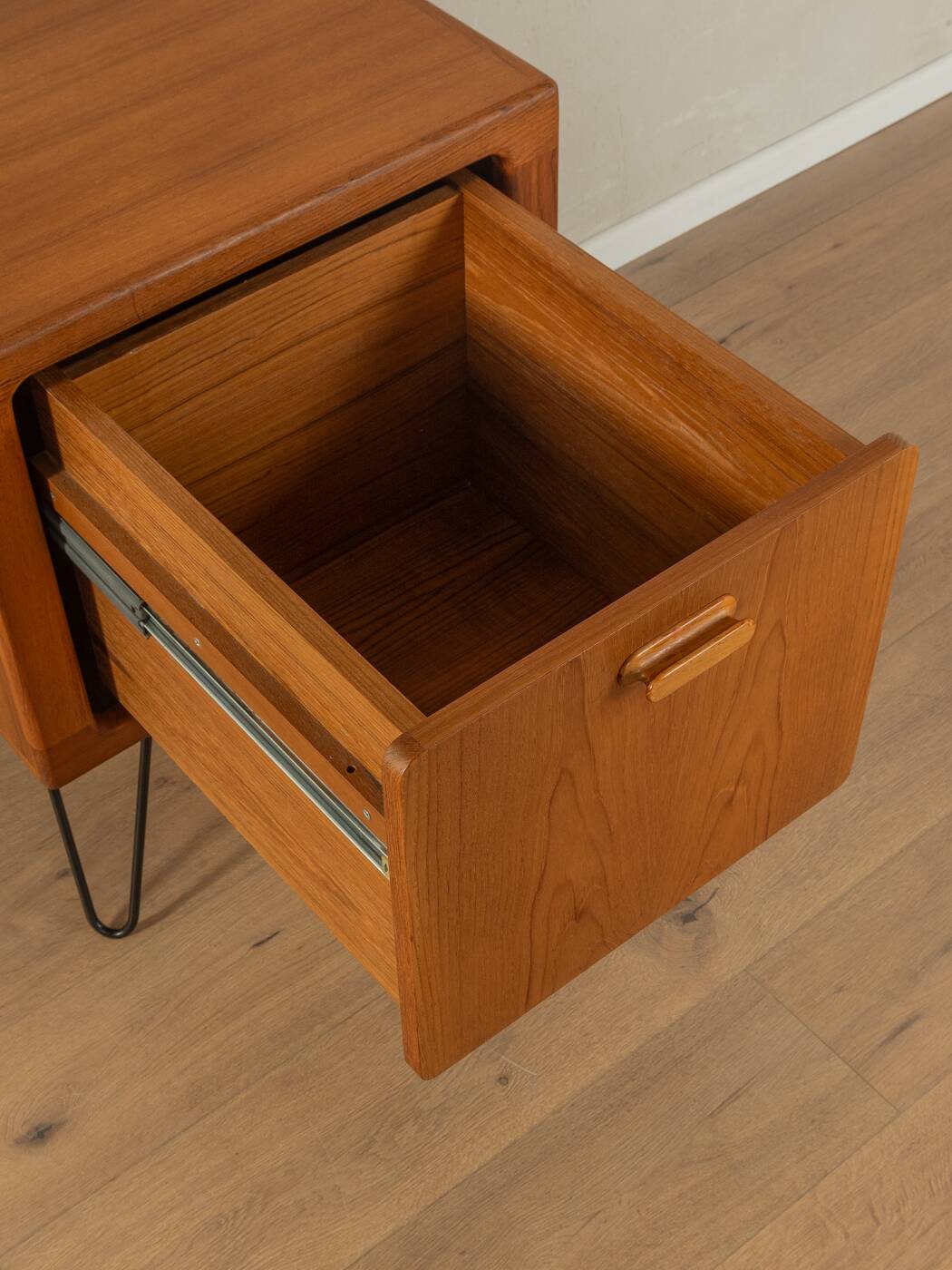 Commode des années 60