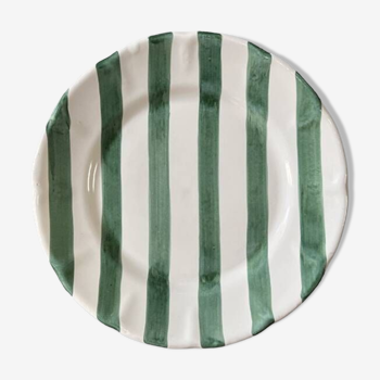 Green striped plate