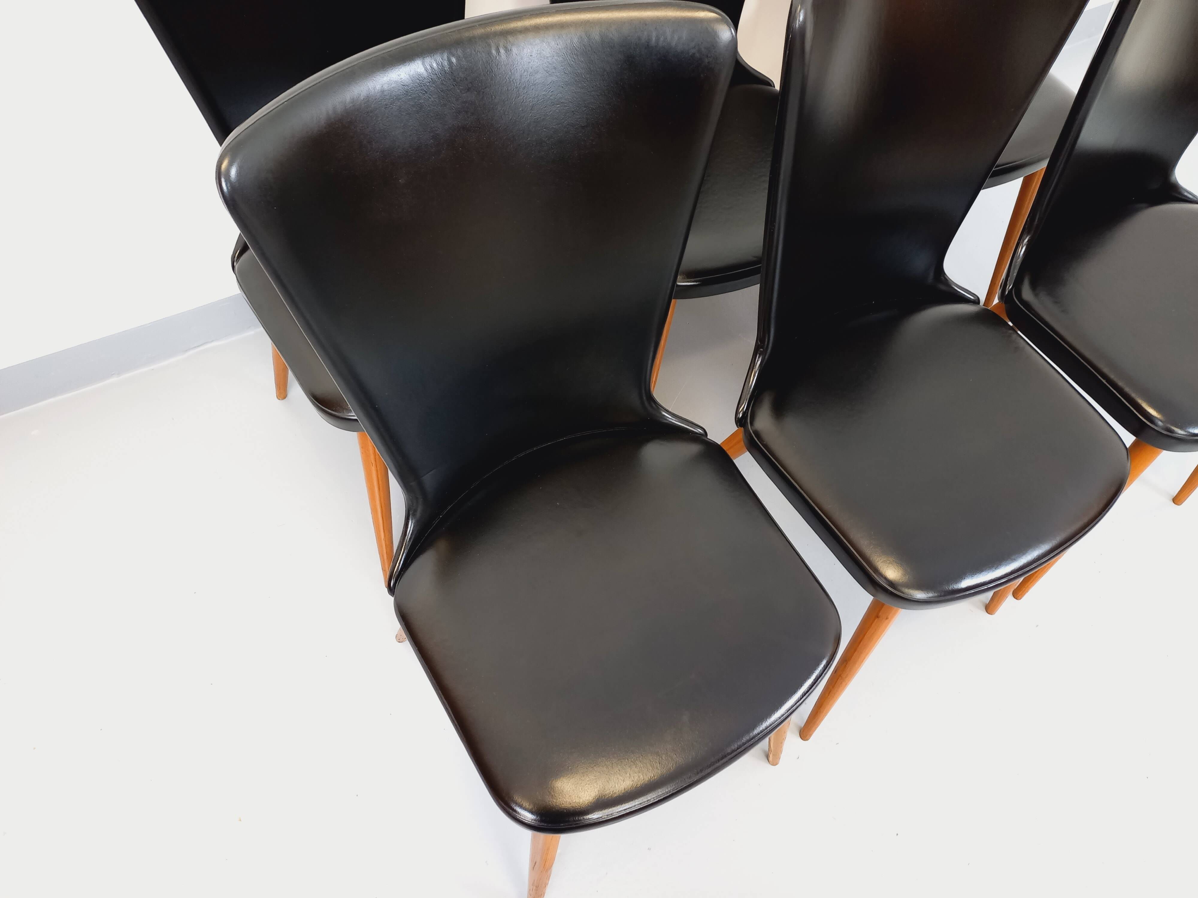 Set of 6 vintage Baumann Essor chairs in beech wood and skai