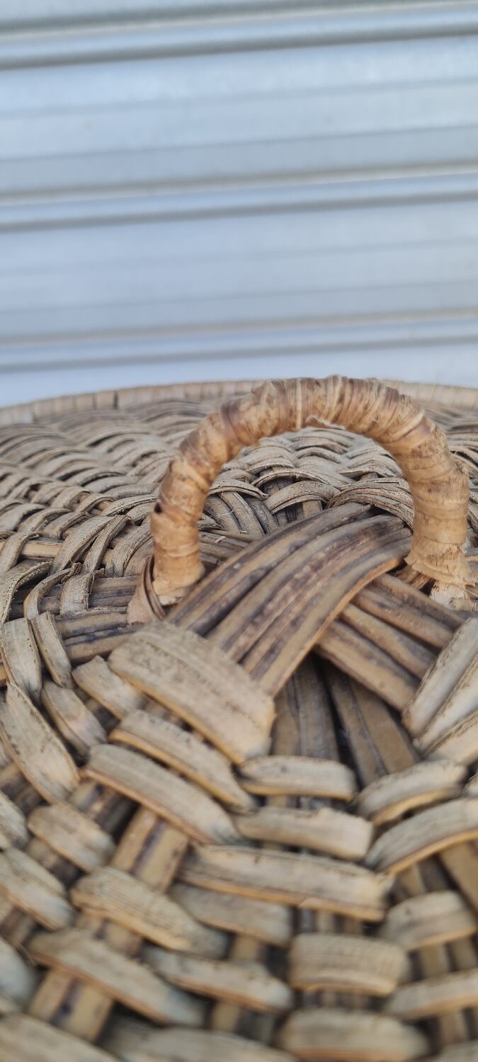 Vintage wicker basket