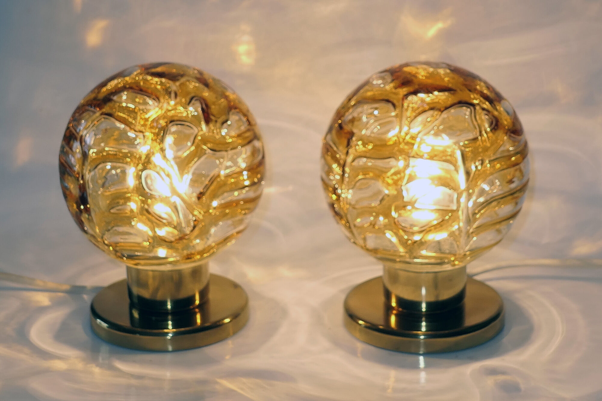 Pair of lamps DORIA lights globes MURANO New Old Stock