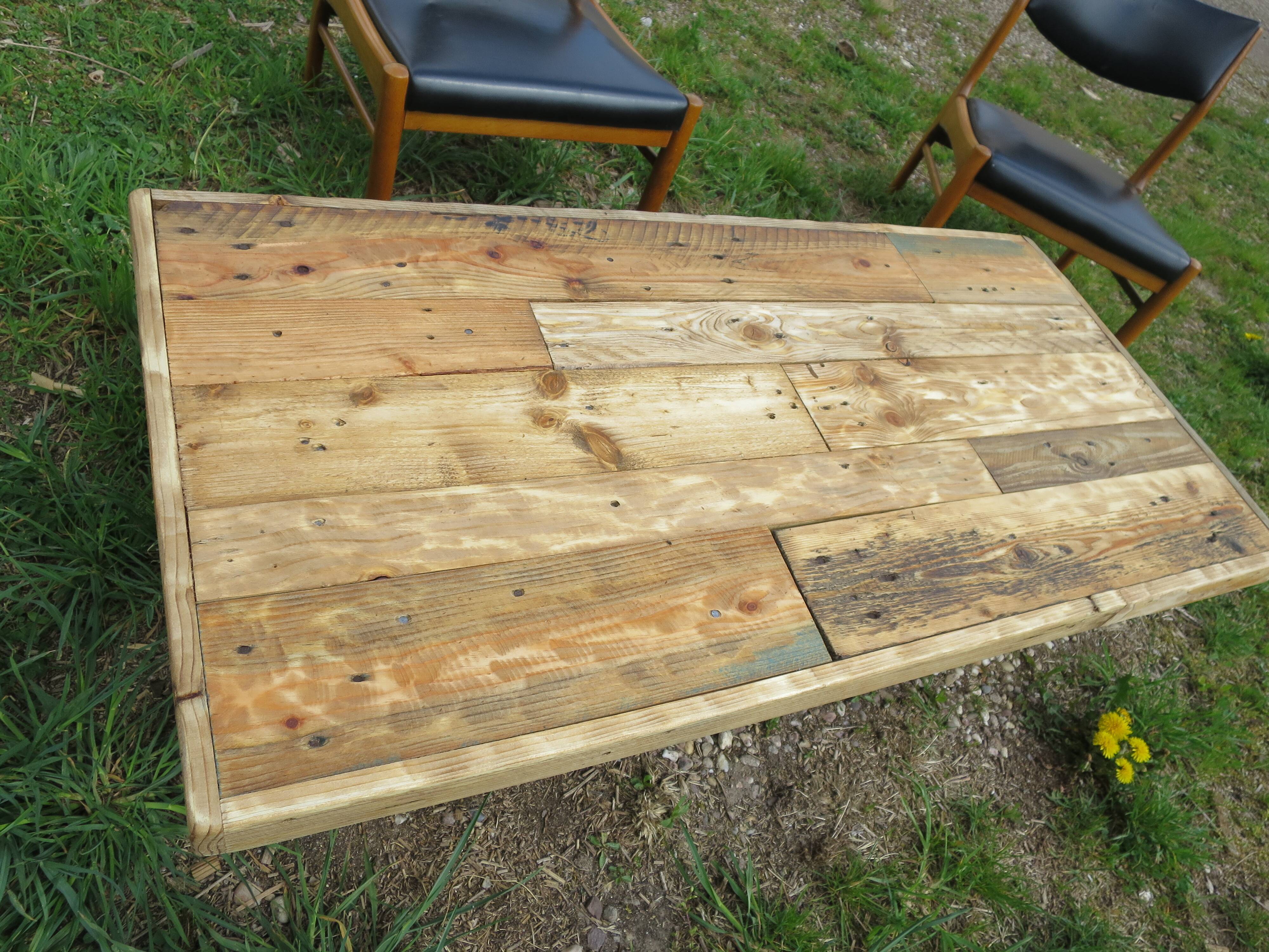 Rustic coffee table firm atmosphere