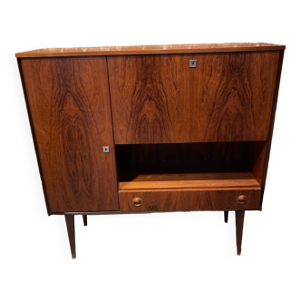 Scandinavian bar furniture from the 60s/70s in rosewood veneer.