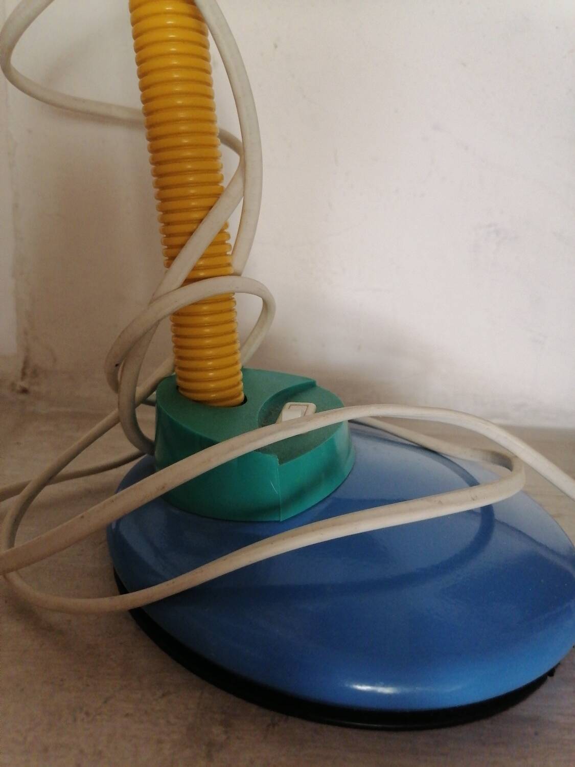 Vintage Memphis style aluminum desk lamp