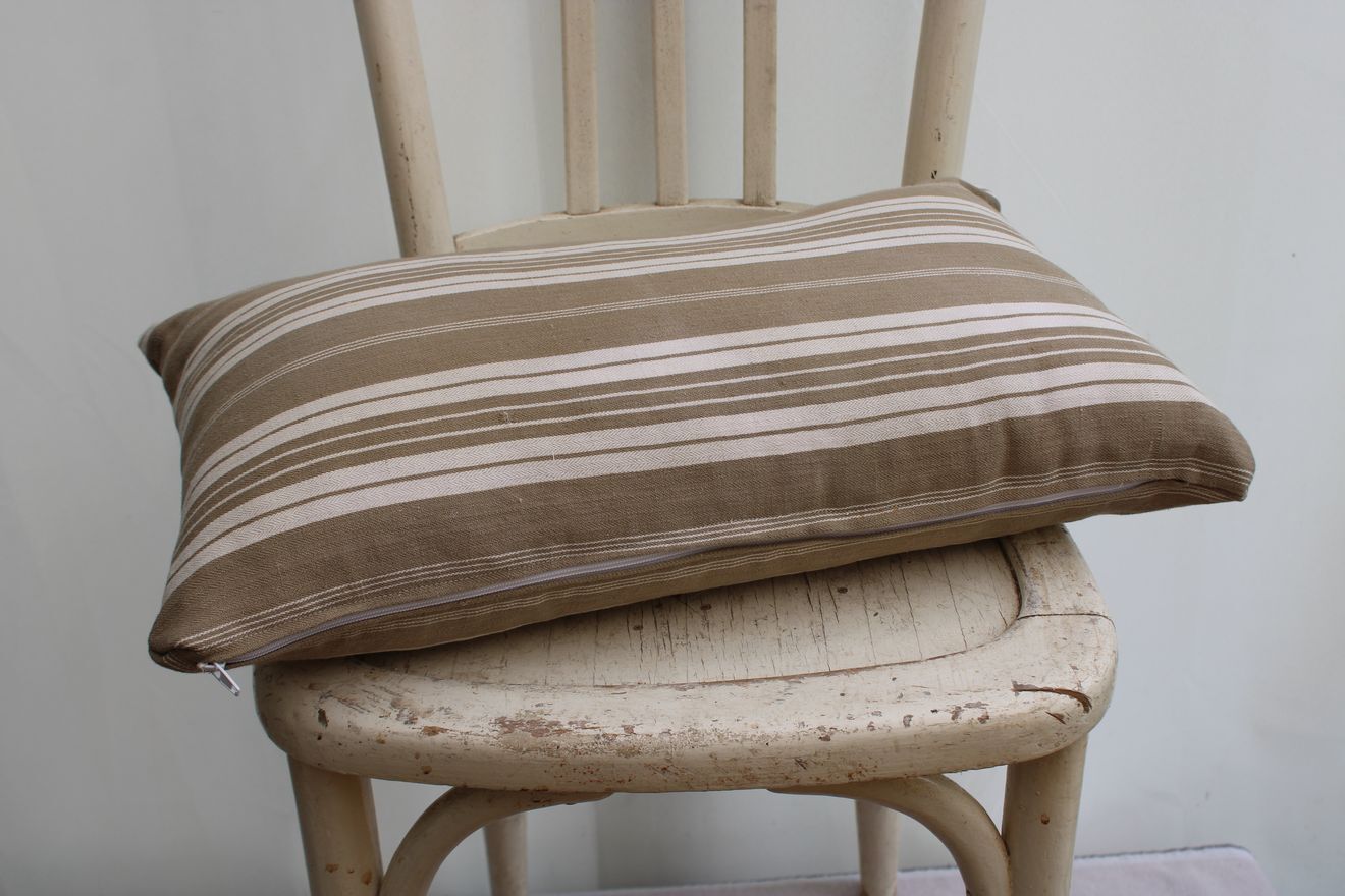 Striped cushion