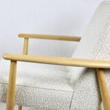 White Ivory Boucle GFM63 Lounge Chair by J. Kedziorek, 1970s